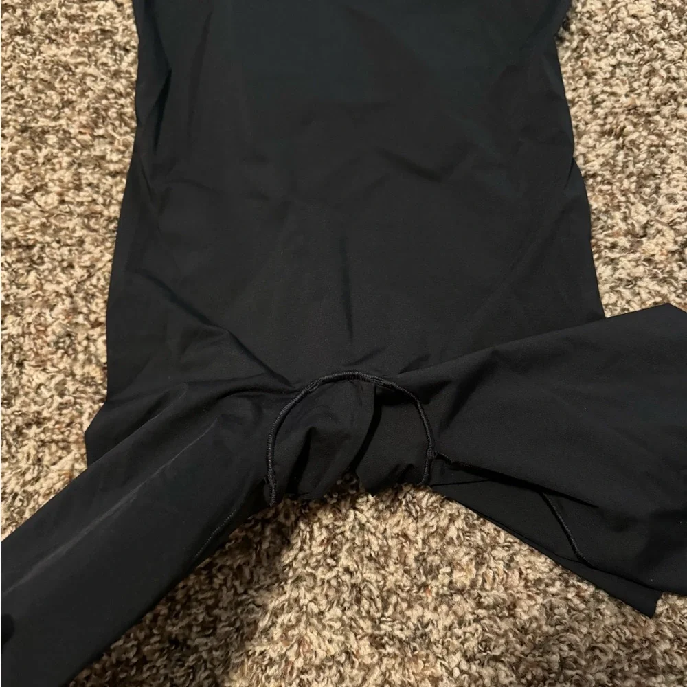 SPANX Thinstincts Open Bust Mid Thigh Bodysuit - Picture 4 of 4